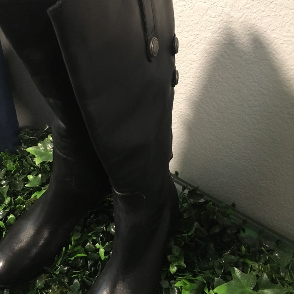 Arturo Chiang Black Leather Boots - Picture 5 of 10